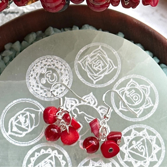 Alquimia Red Cluster Earrings - Picture 1 of 4